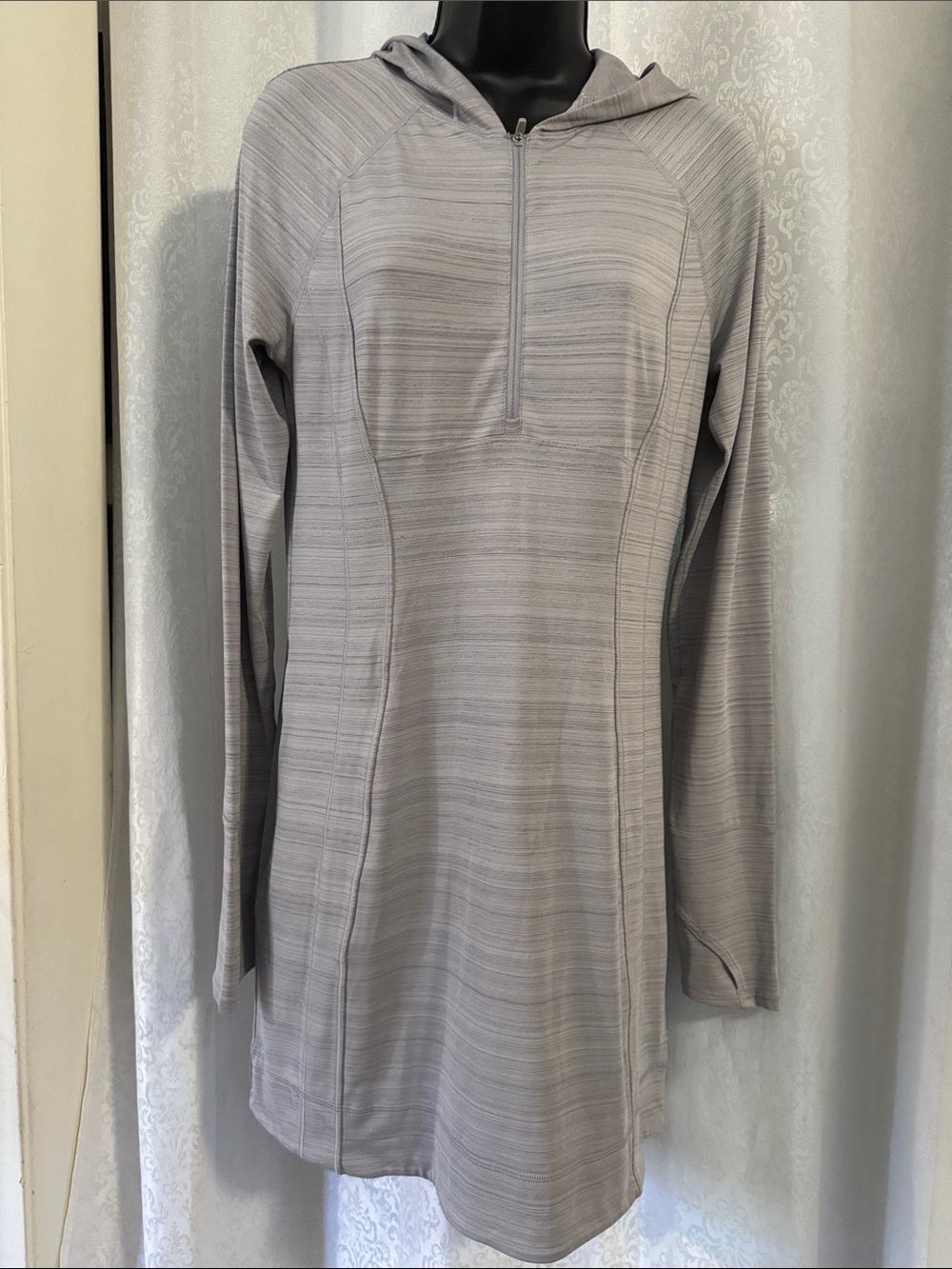 ATHLETA Women's ILLUME Hooded Tunic Dress
 Sz: S